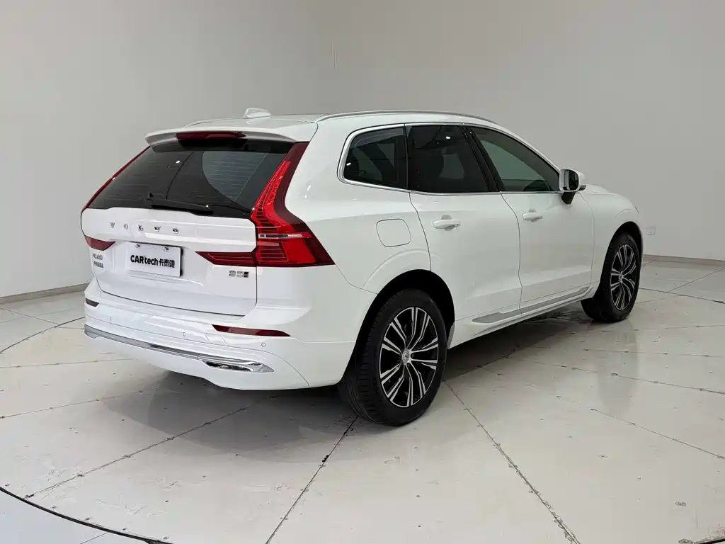 Volvo XC60 — миниатюра 30
