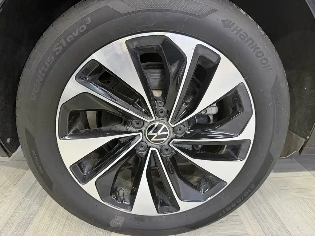 Volkswagen Passat — миниатюра 11