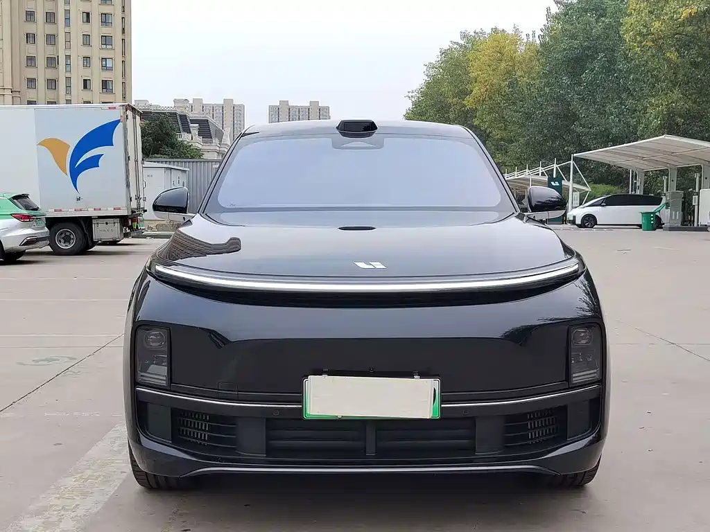 Li Auto Li L9 — миниатюра 2