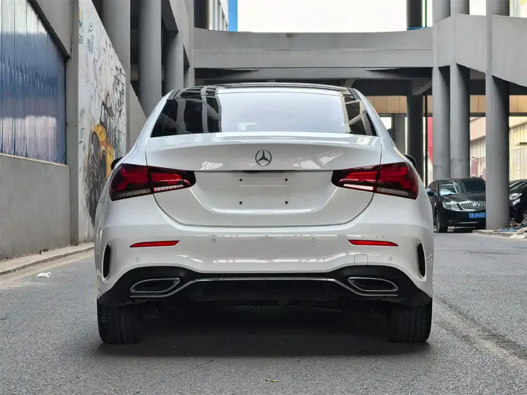 MERCEDES-BENZ A CLASS