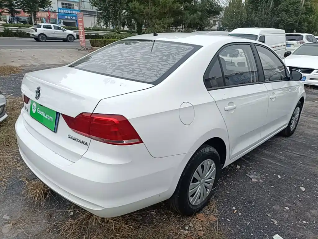 Volkswagen Santana — миниатюра 7