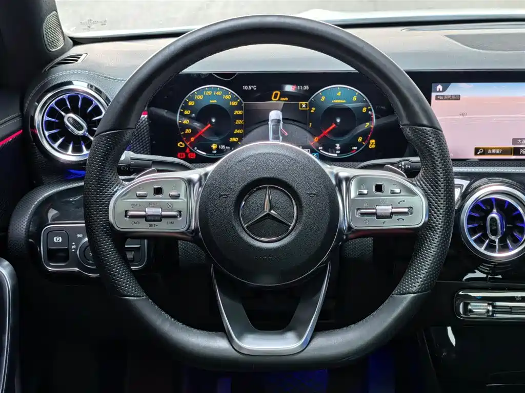 MERCEDES-BENZ A CLASS