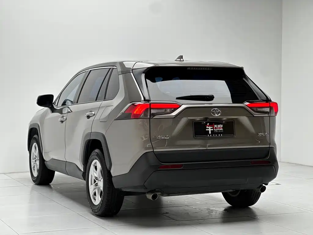 TOYOTA RAV4 RONGFANG