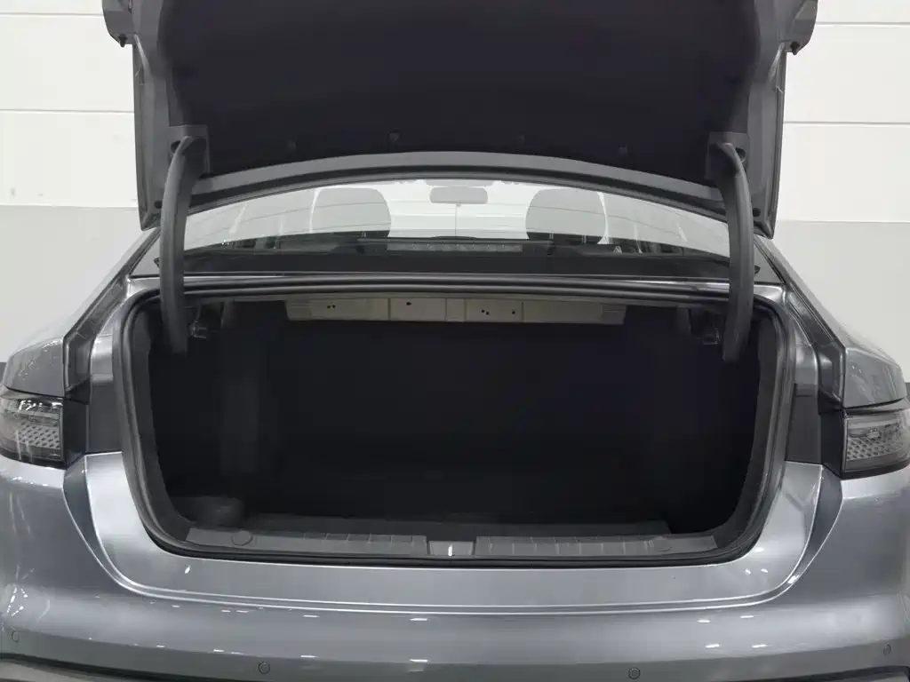 BYD Seal 05 DM-i — миниатюра 16