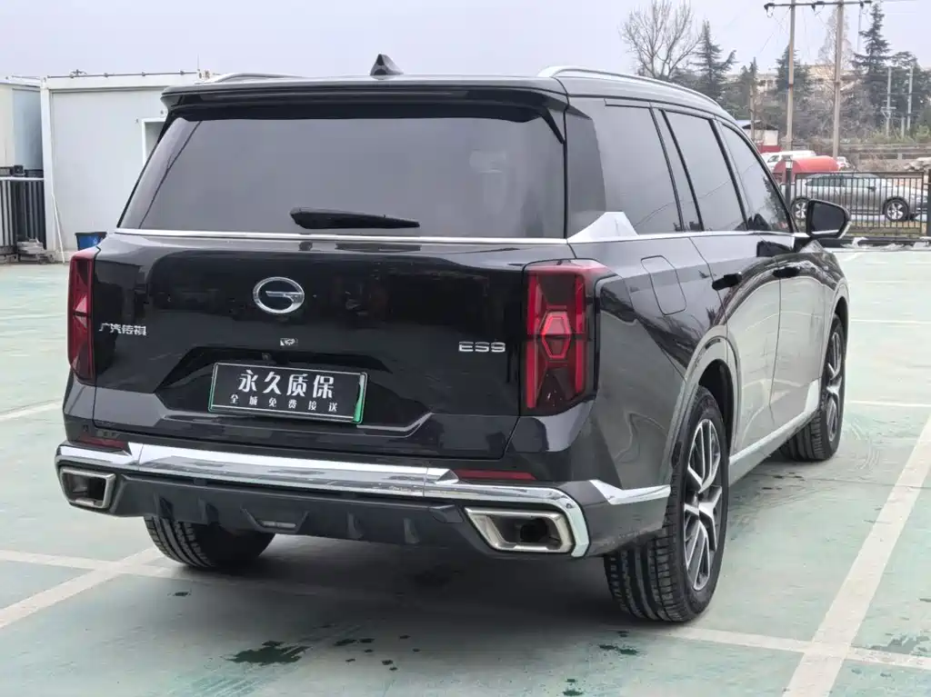 GAC TRUMPCHI ES9