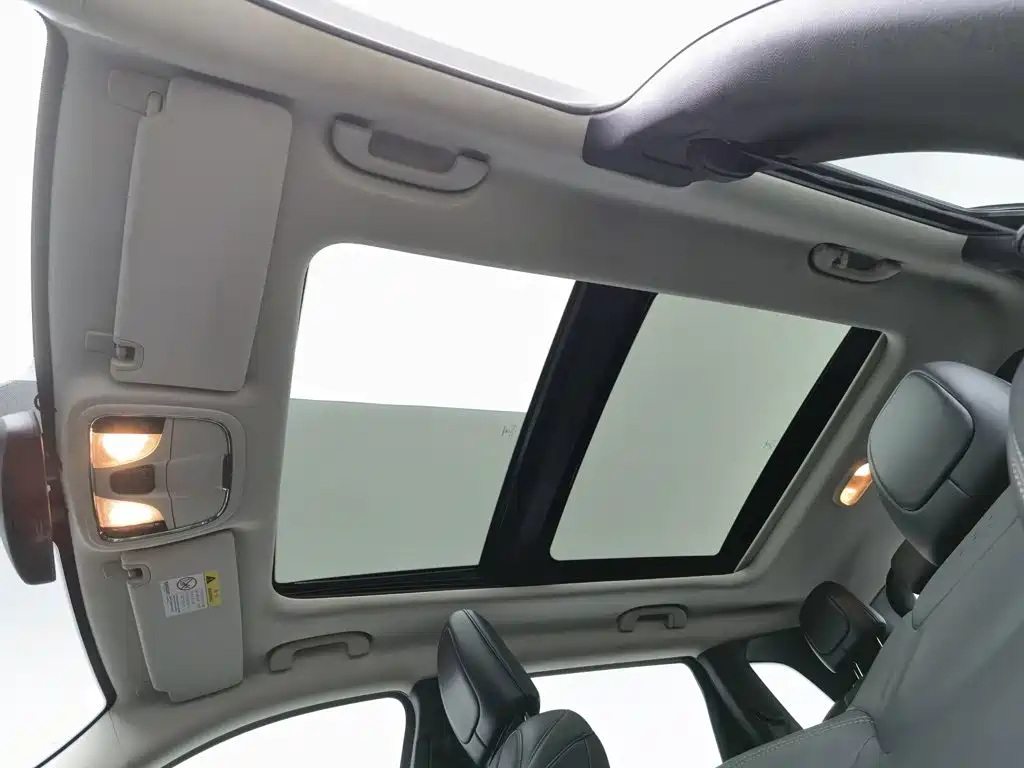 Jeep Cherokee — миниатюра 14