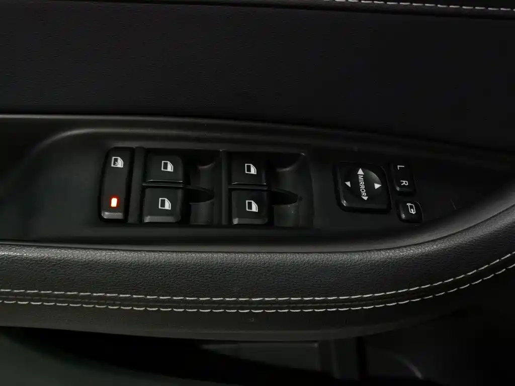Zhonghua V7 — миниатюра 9