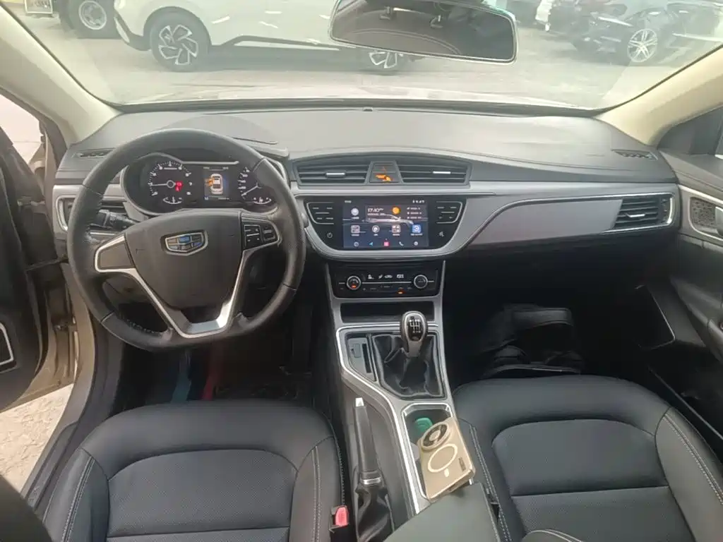 Geely Emgrand GL — миниатюра 10