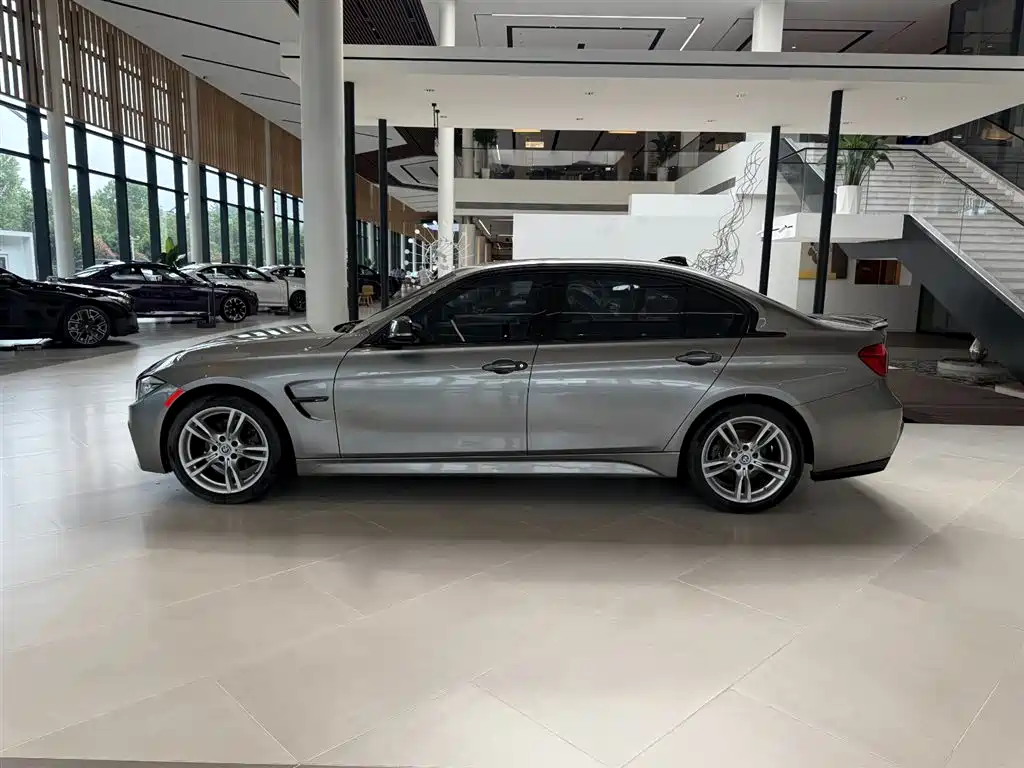 BMW 3 Series 3 2017 330Li M Sport