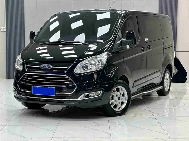 FORD TOURUIOU