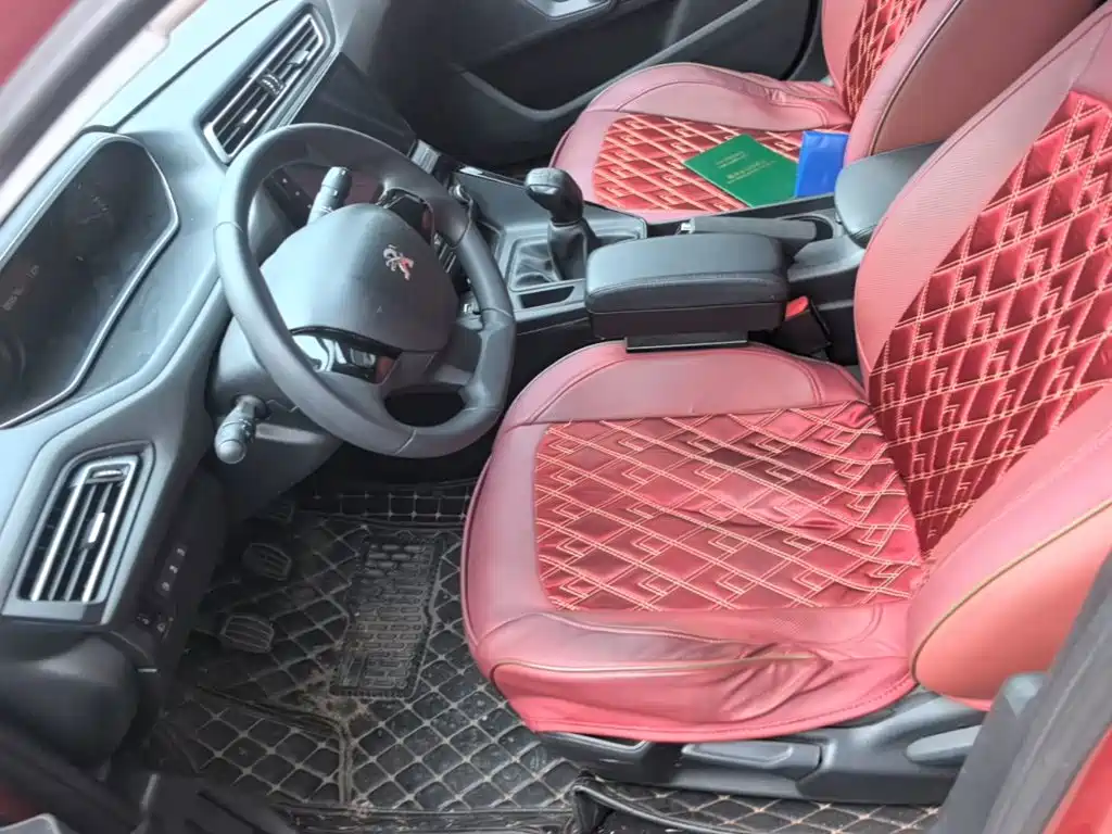 Peugeot 308 — миниатюра 15