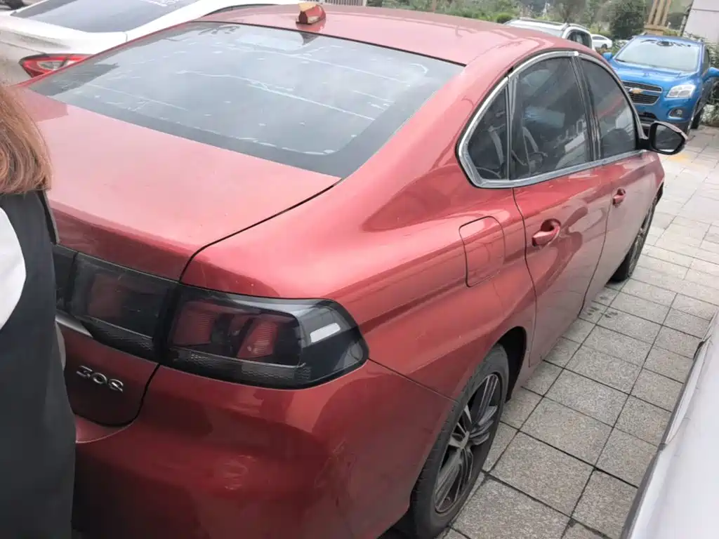 Peugeot 308 — миниатюра 7