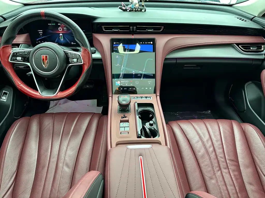 Hongqi Hongqi H5 — миниатюра 13