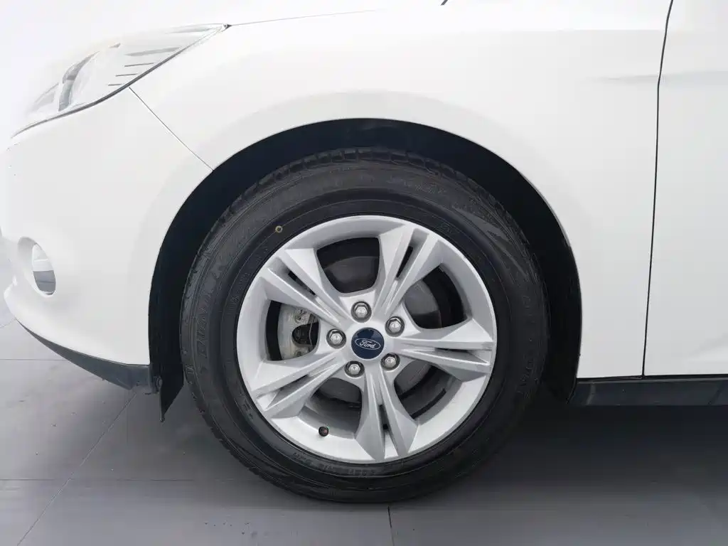 Ford Focus — миниатюра 17