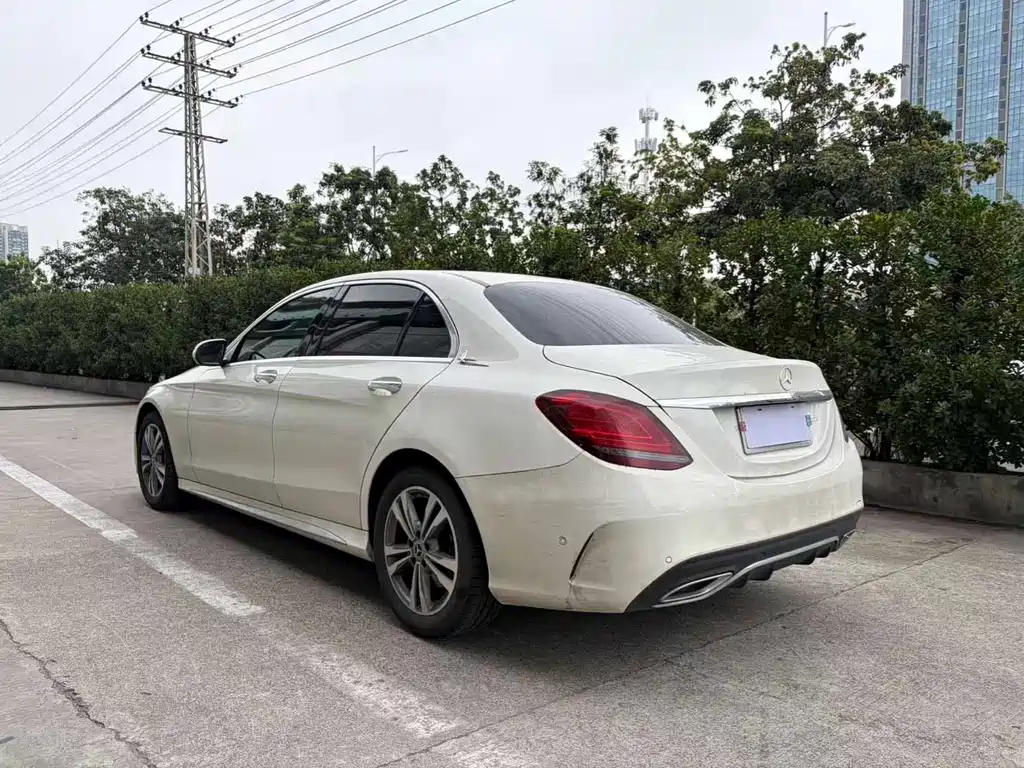 MERCEDES-BENZ C CLASS