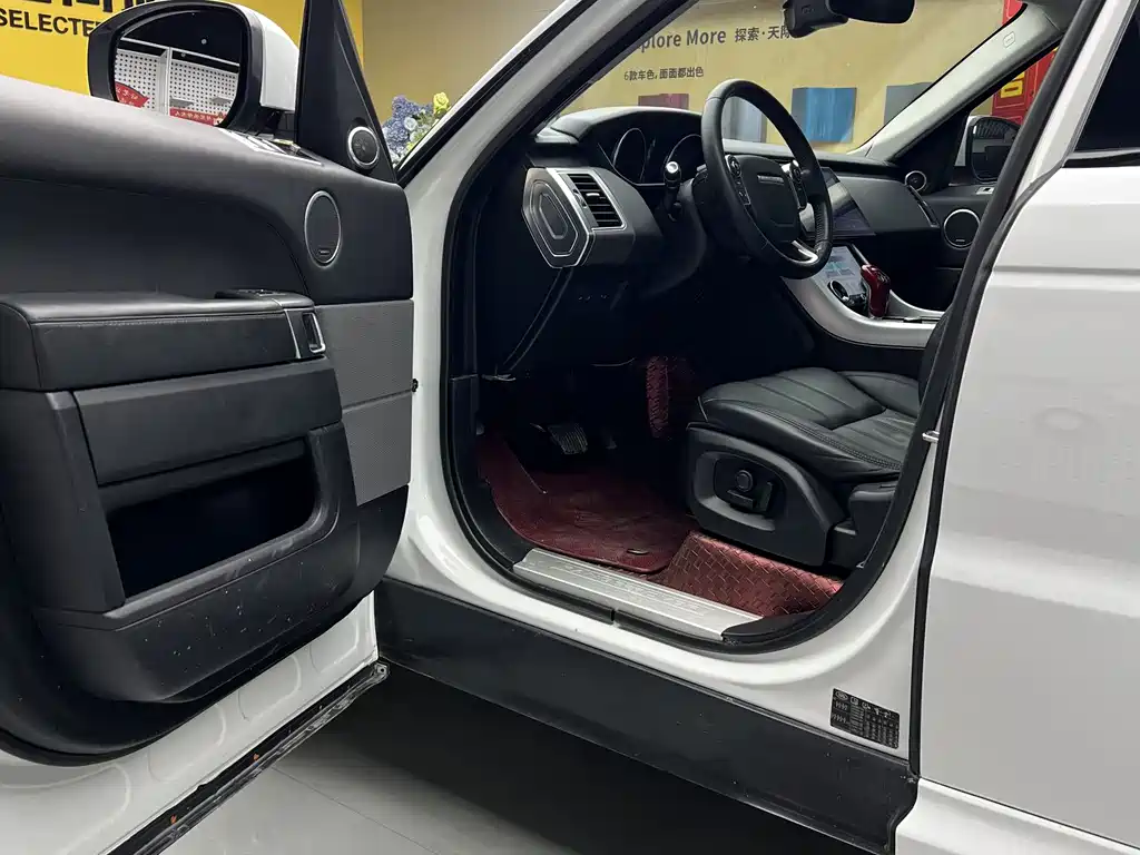 Land Rover Range Rover Sport 2017 3.0T