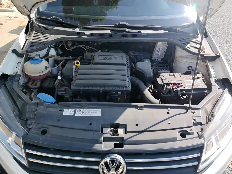 Volkswagen Santana — миниатюра 10