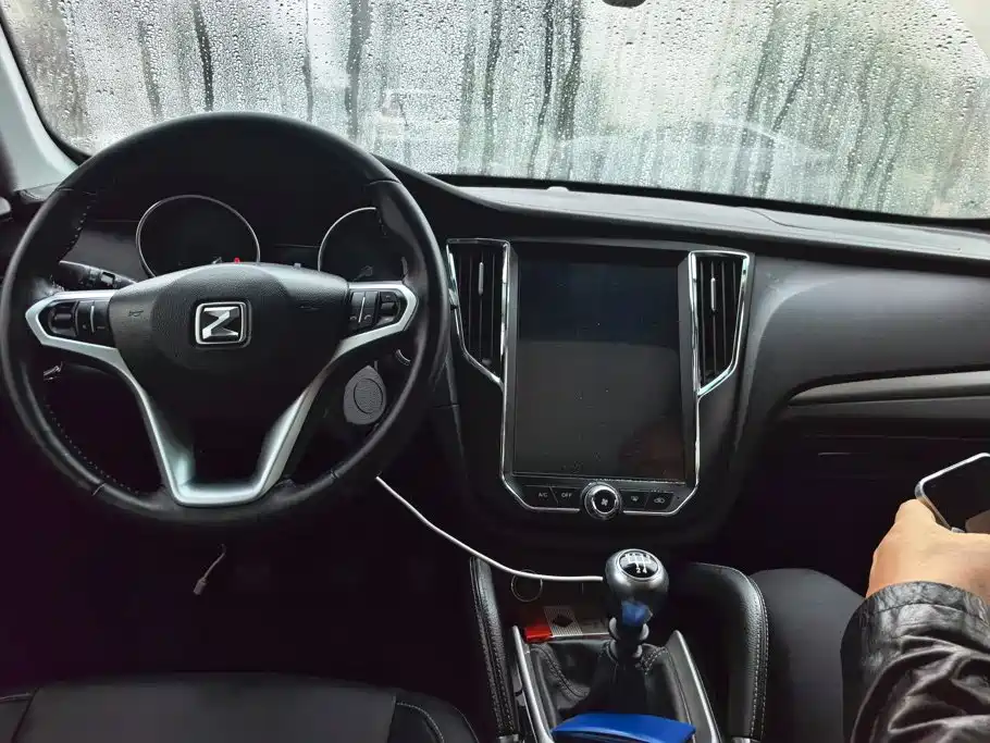 Zotye Zotye SR7 — миниатюра 16