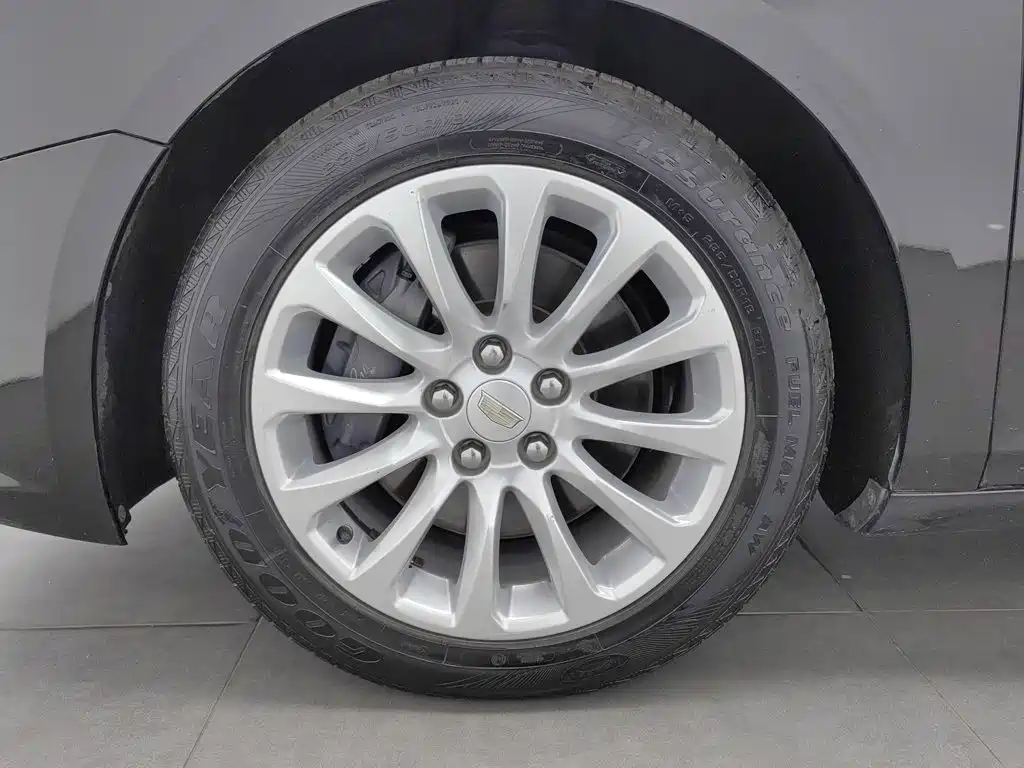 Cadillac XTS — миниатюра 17