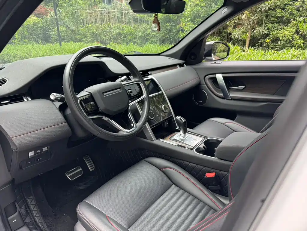 Land Rover Discovery Sport 2022 249PS R-Dynamic SE 5 мест