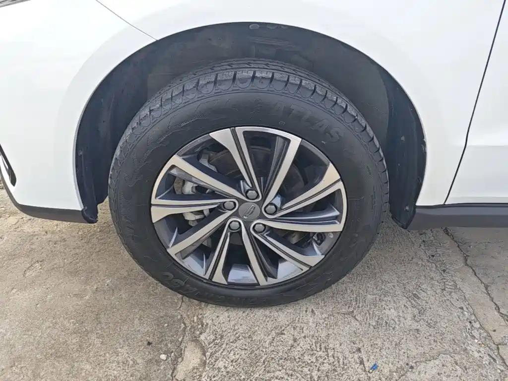 Geely Vision X6 — миниатюра 23