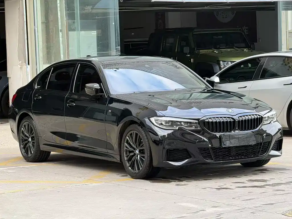 BMW 3 Series — миниатюра 3