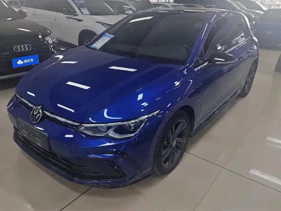 Volkswagen Golf 2021