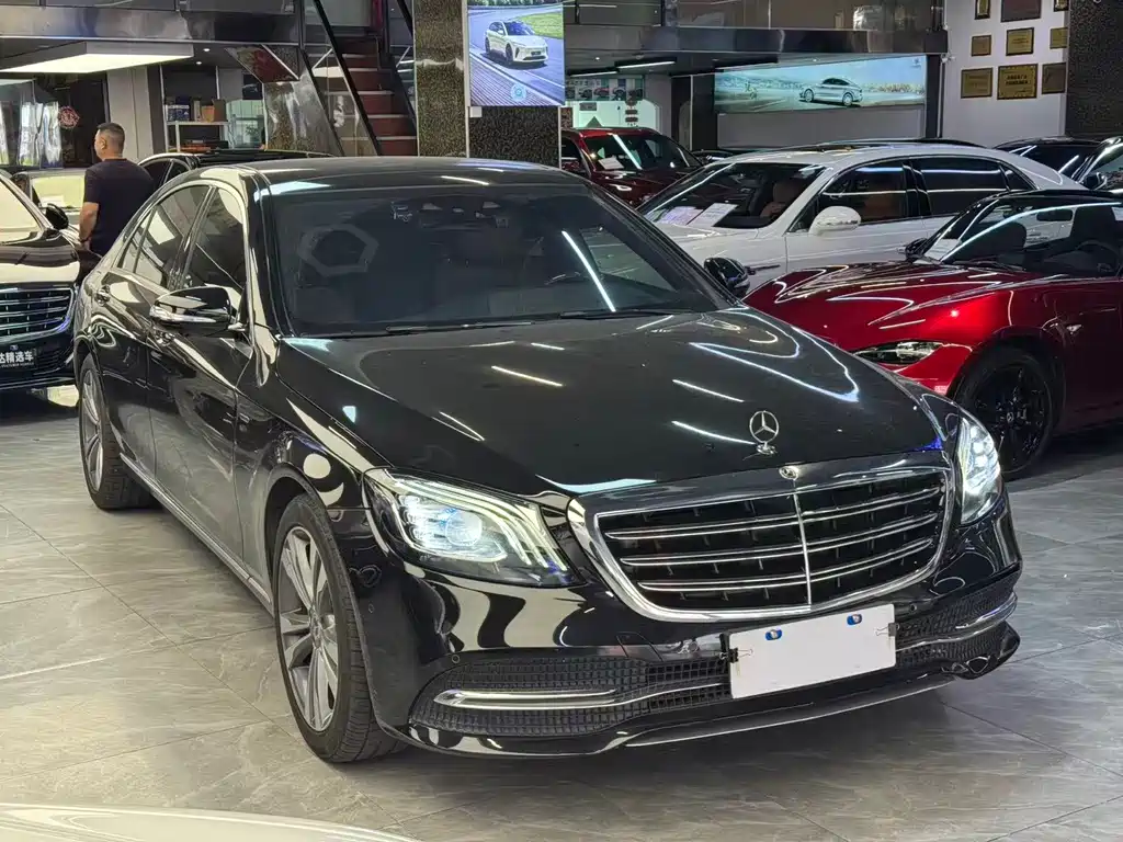 Mercedes-Benz S-Class — миниатюра 2