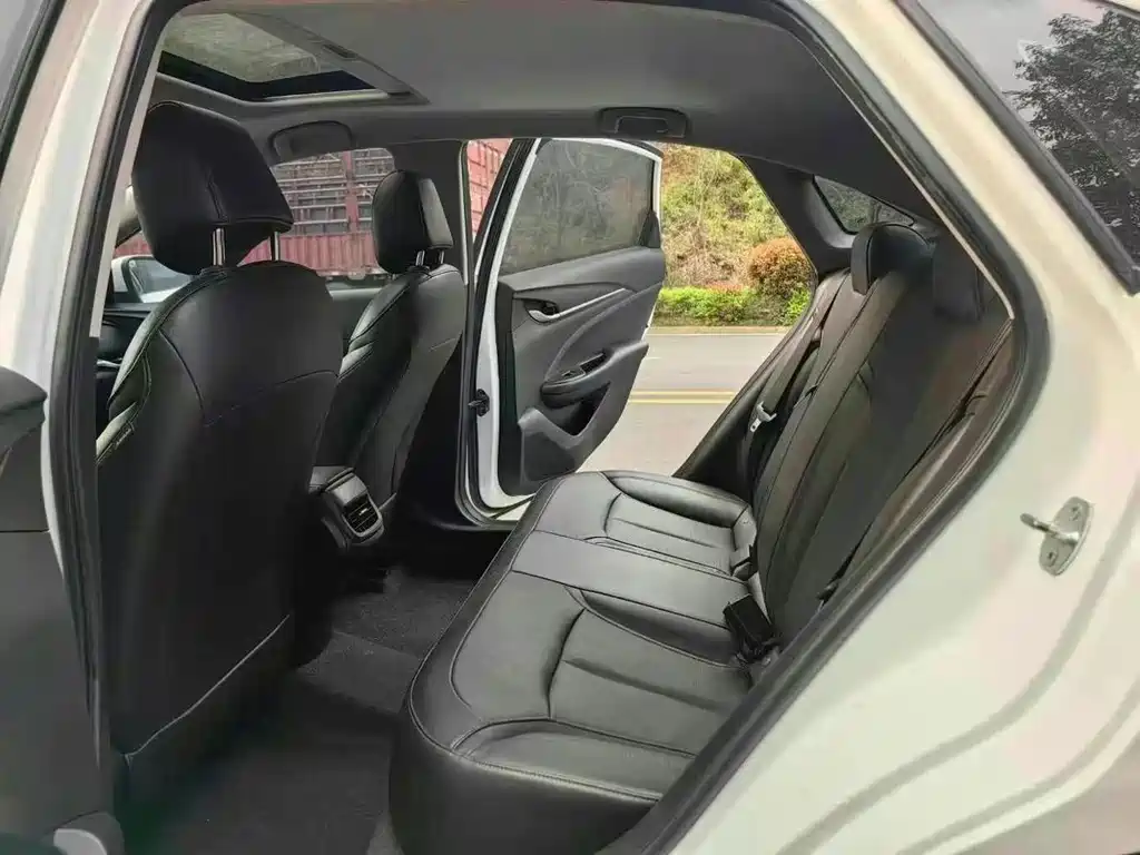 Buick Excelle — миниатюра 5