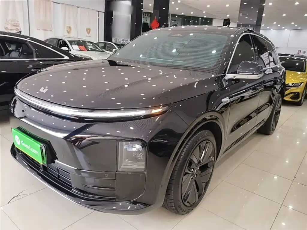 Li Auto Li L6 2025