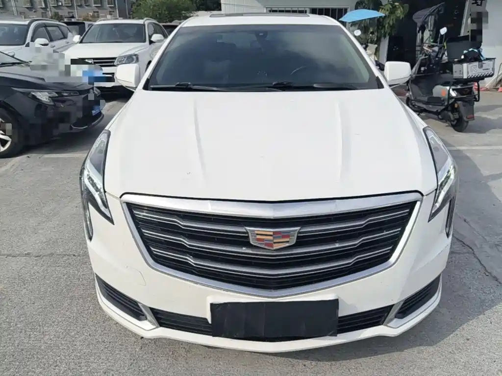 Cadillac XTS — миниатюра 3