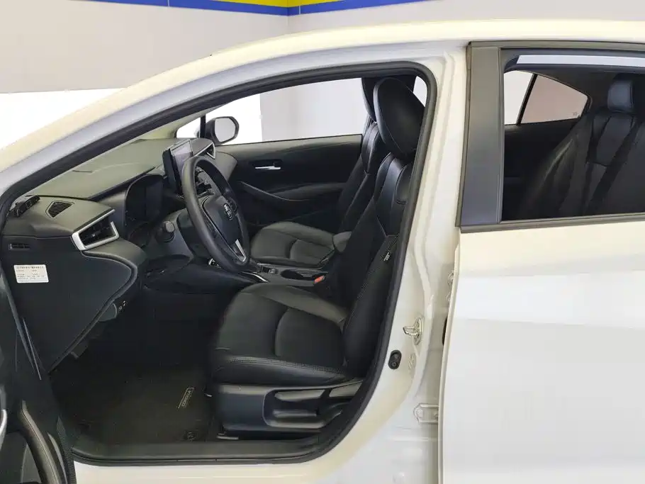 Toyota Corolla — миниатюра 9