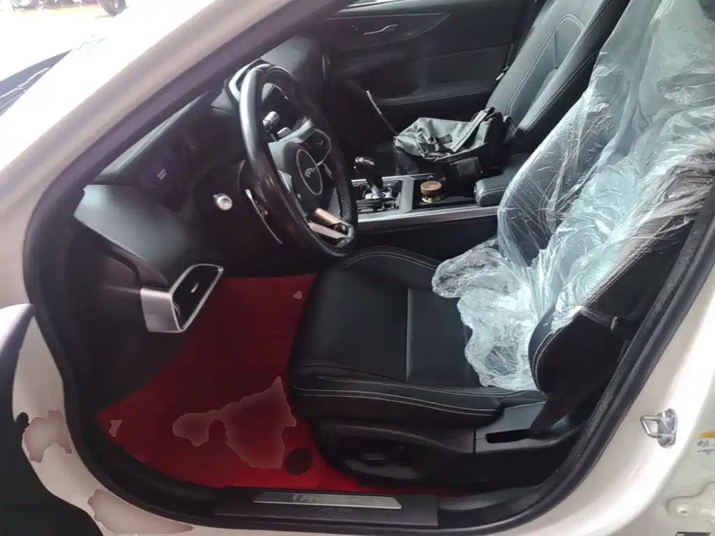 Jaguar XEL — миниатюра 15