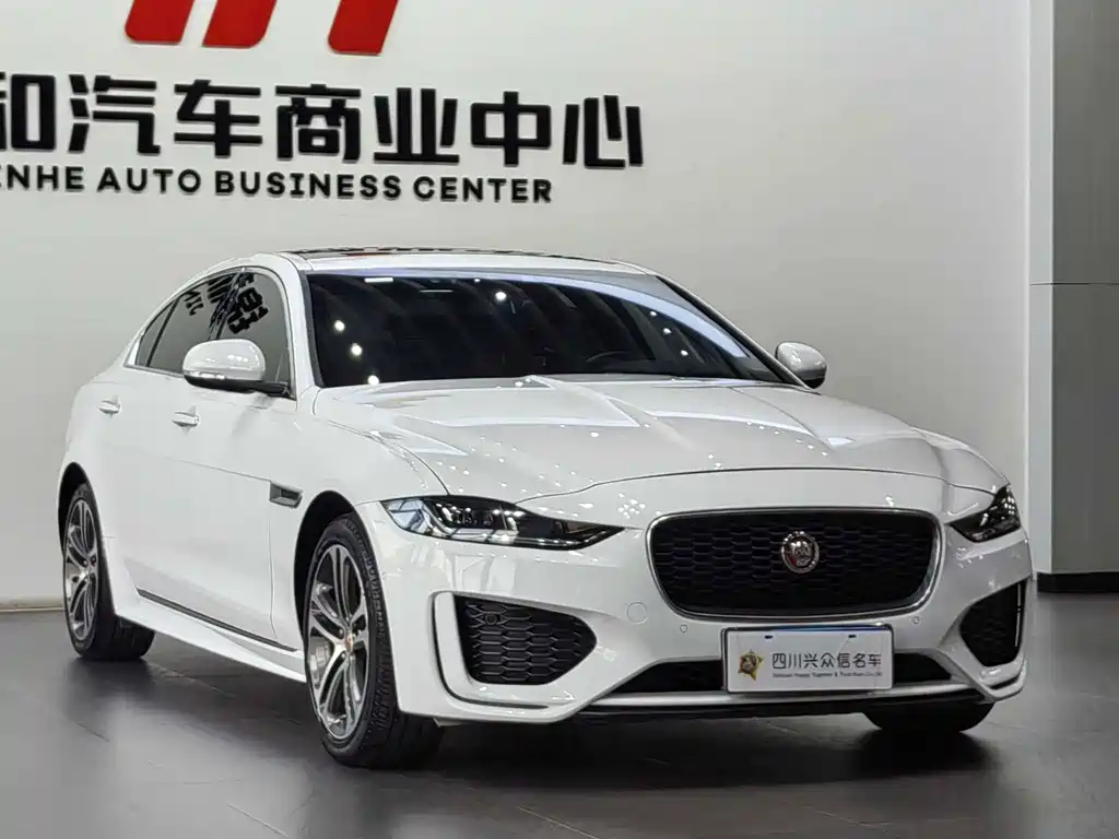 Jaguar XEL — миниатюра 3