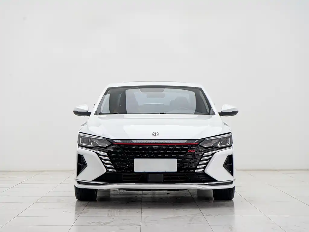 DONGFENG YI HYUN MAX