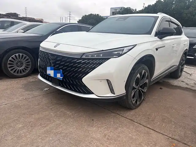 ROEWE  RX5