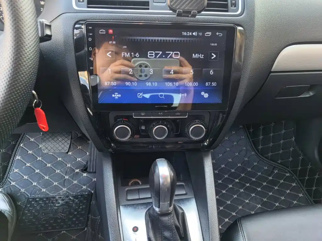 Volkswagen Sagitar — миниатюра 13
