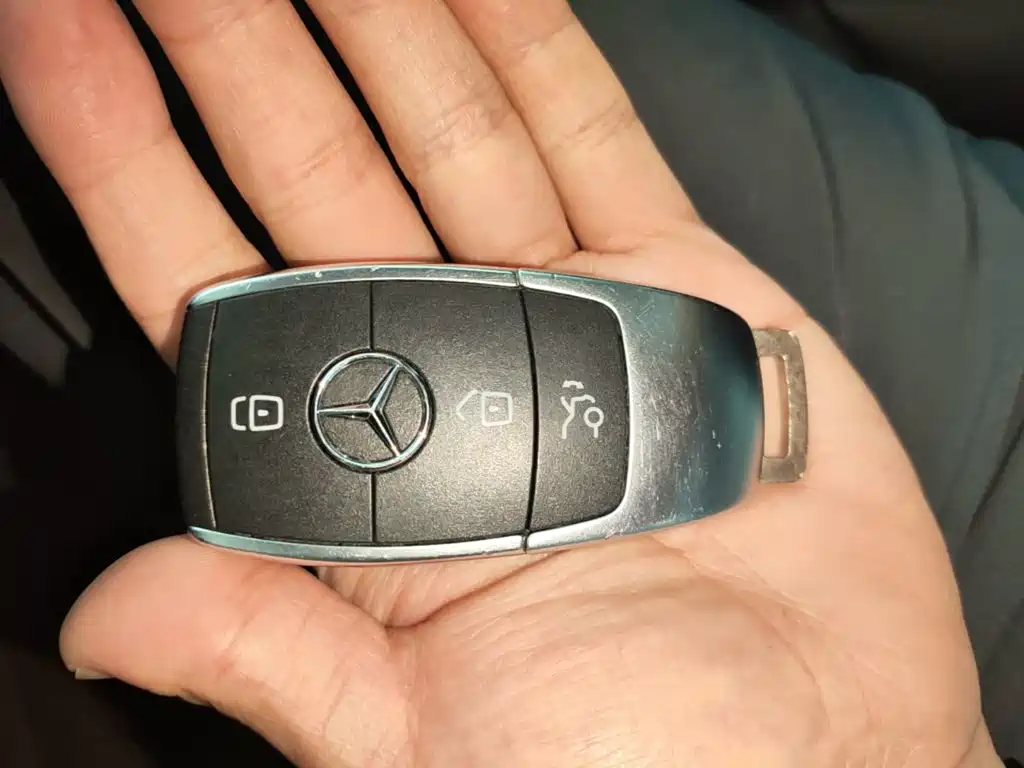 Mercedes-Benz C-Class — миниатюра 9