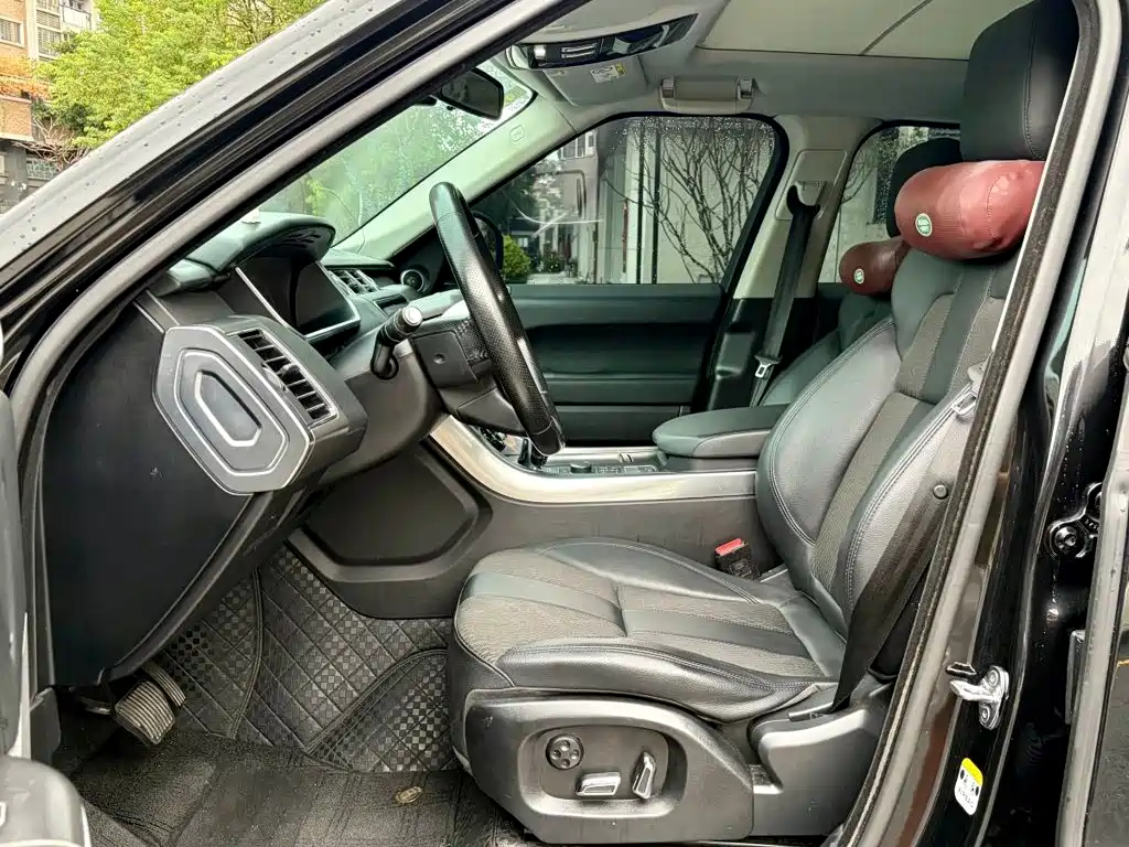 Land Rover Sport — миниатюра 6