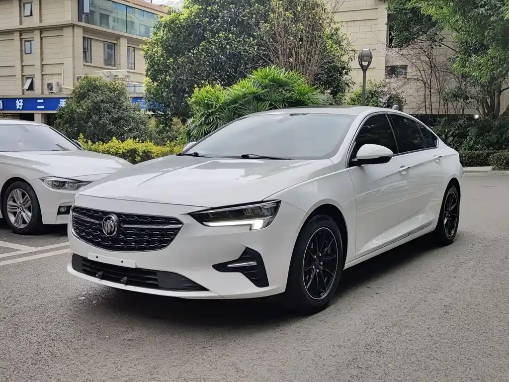 Buick Regal 2020