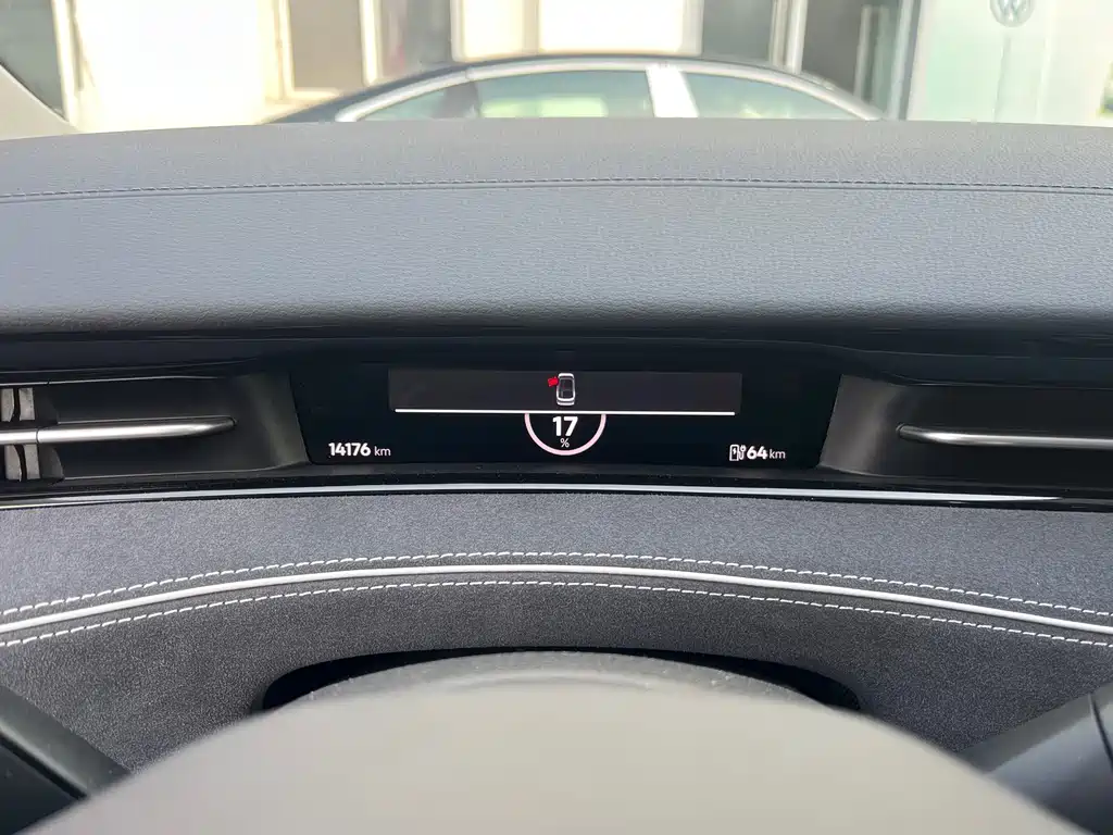 VOLKSWAGEN ID.7 VIZZION