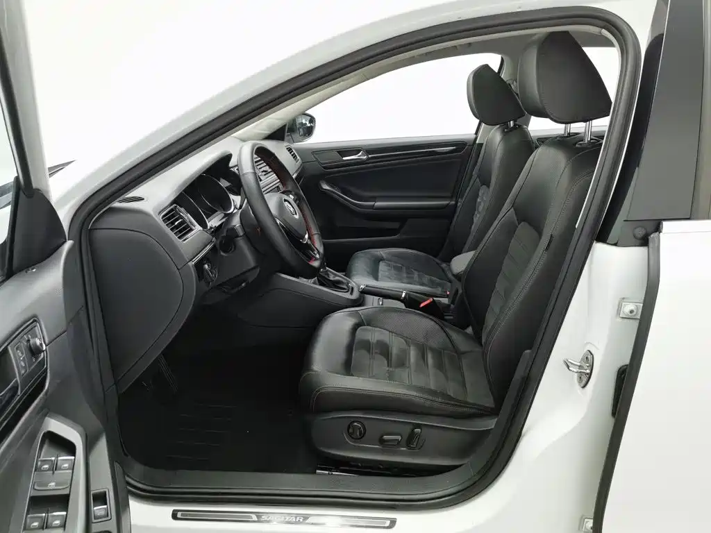 Volkswagen Sagitar — миниатюра 10