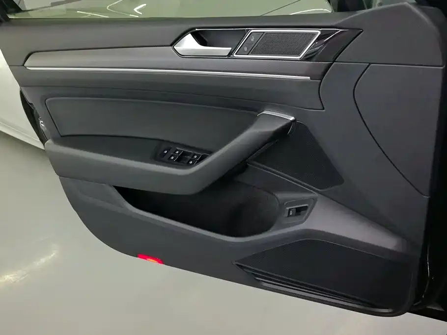 Volkswagen Magotan — миниатюра 7