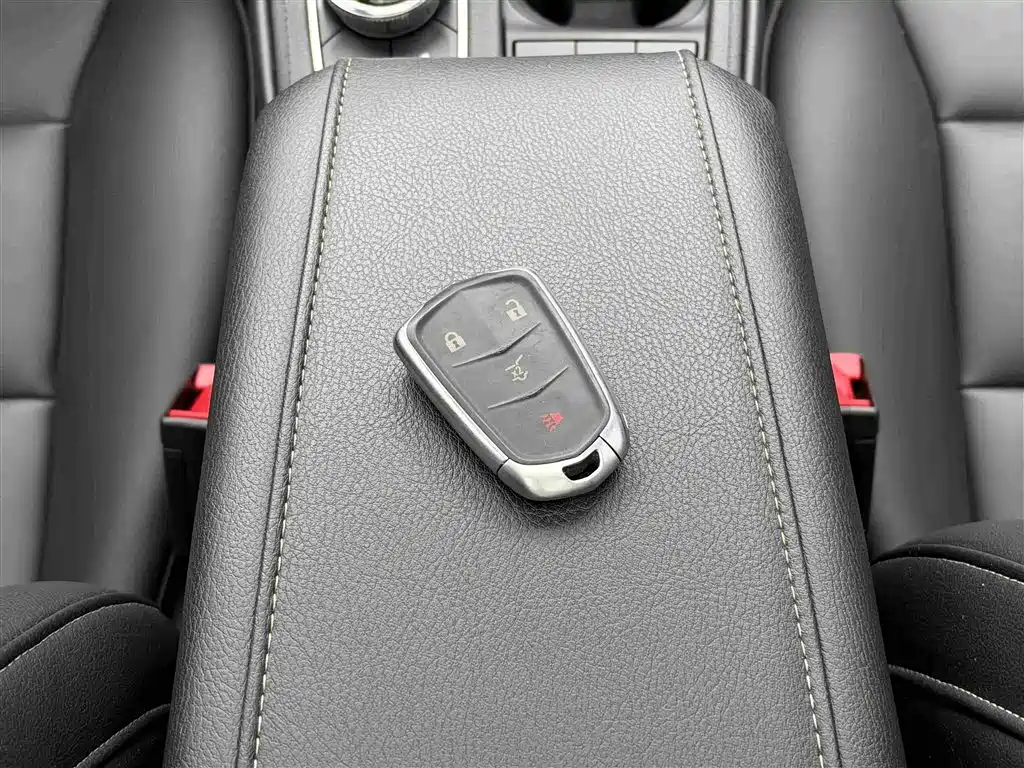 Cadillac XT4 — миниатюра 35