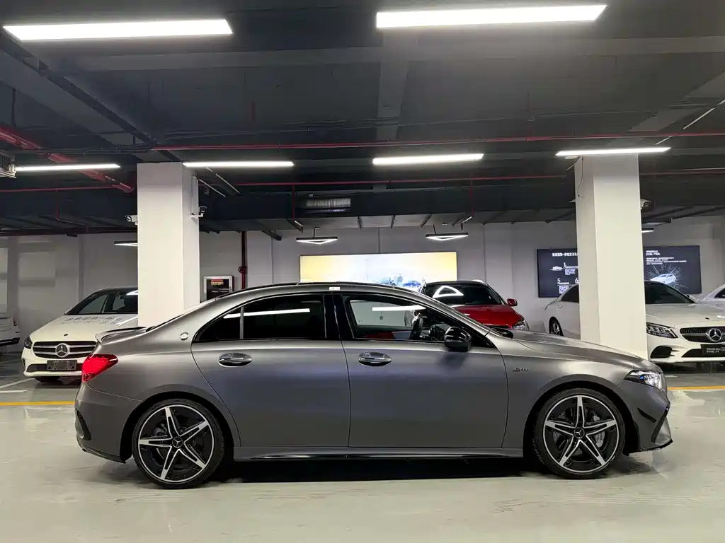 MERCEDES-BENZ A CLASS AMG