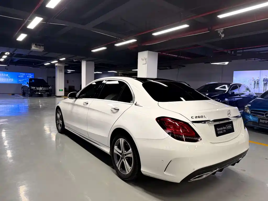 MERCEDES-BENZ C CLASS