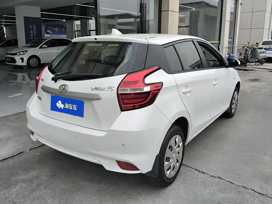Toyota Vios FS — миниатюра 3