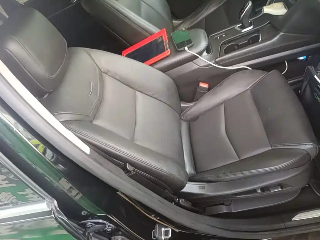 Cadillac XT5 — миниатюра 25