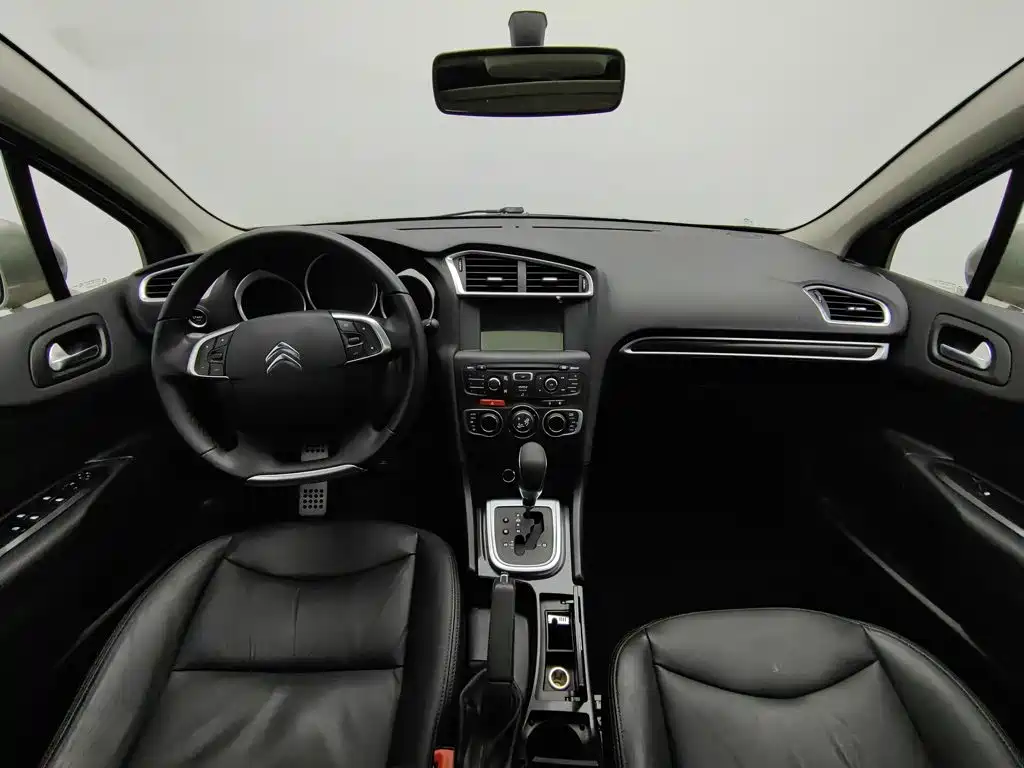 Citroen C4L — миниатюра 5