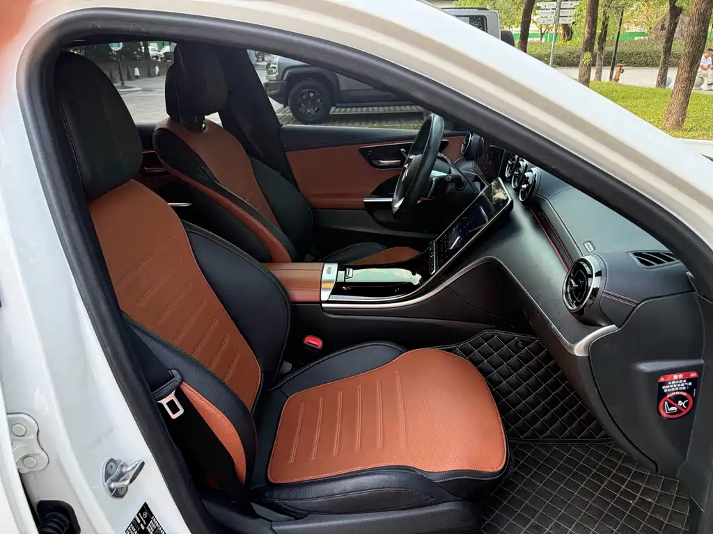 Mercedes-Benz C-Class 2022 — фото 15
